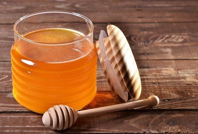 Liječenje proširenih vena na nogama medom može riješiti probleme s kožom